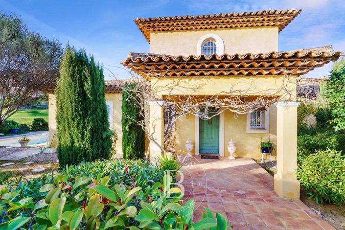 Image No.3-3 Bed House for sale