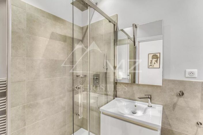 Image No.13-3 Bed Apartment for sale