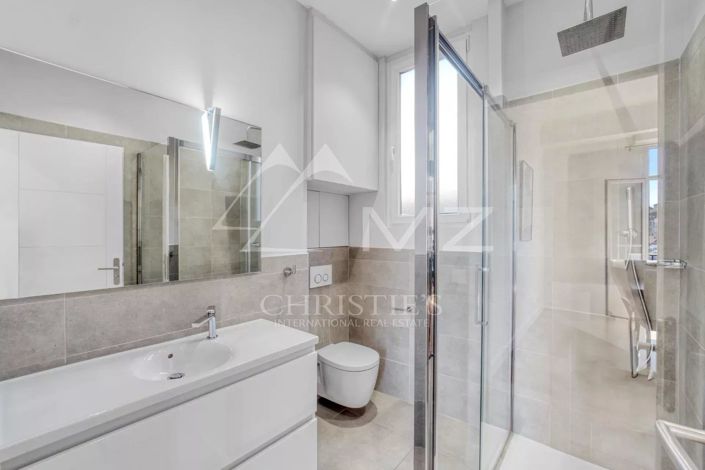 Image No.14-3 Bed Apartment for sale