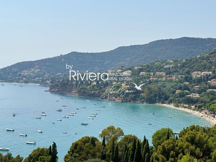 Image No.3-Maison de 7 chambres à vendre à Rayol-Canadel-sur-Mer