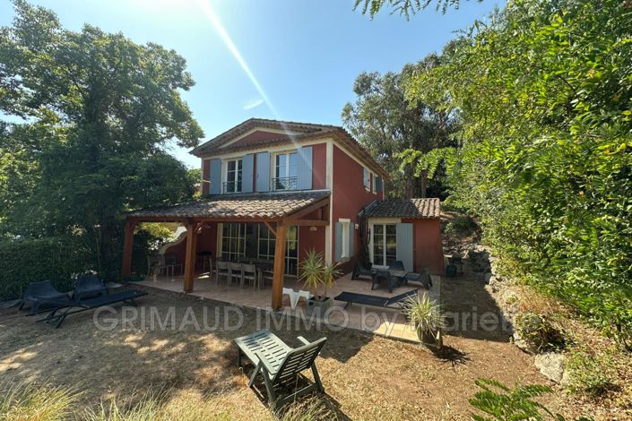 Image No.1-4 Bed House for sale