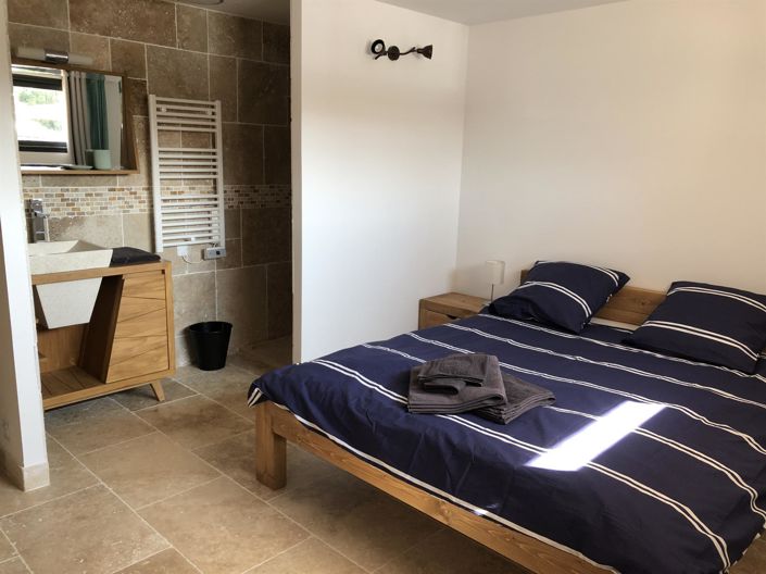 Image No.15-14 Bed House for sale