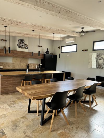 Image No.8-14 Bed House for sale