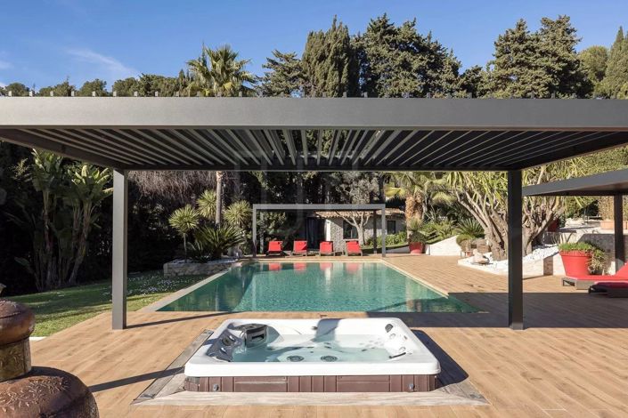 Image No.4-7 Bed House for sale