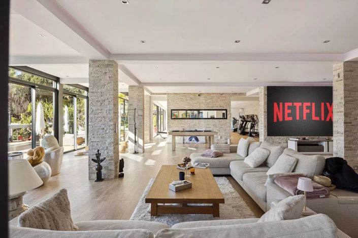 Image No.7-7 Bed House for sale