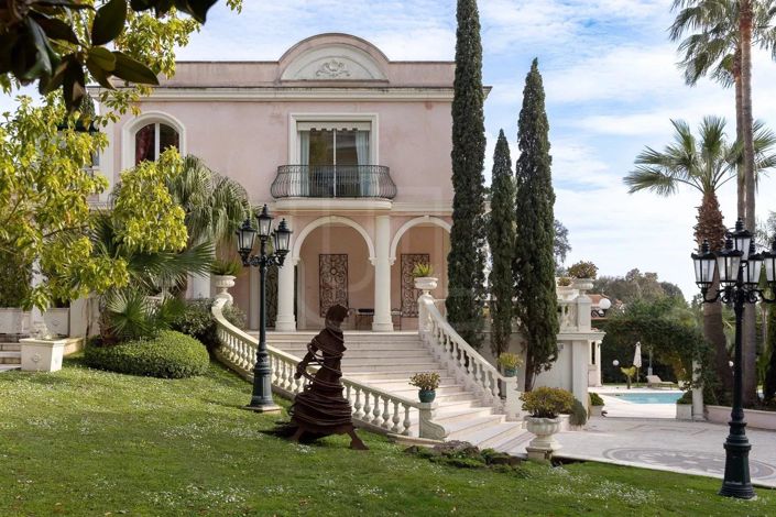 Image No.1-Maison de 5 chambres à vendre à Antibes