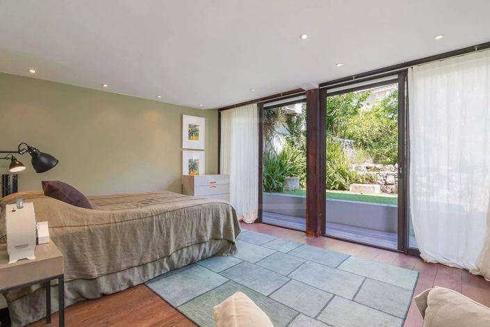 Image No.10-4 Bed House for sale