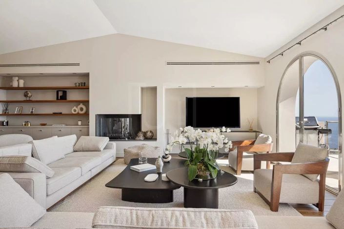 Image No.16-5 Bed House for sale