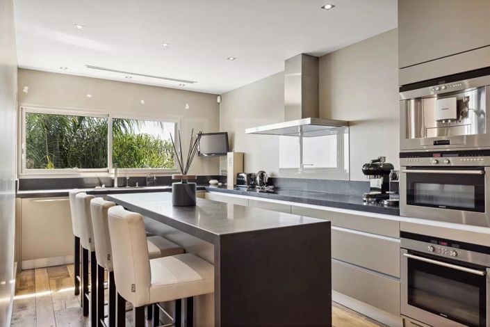 Image No.19-5 Bed House for sale