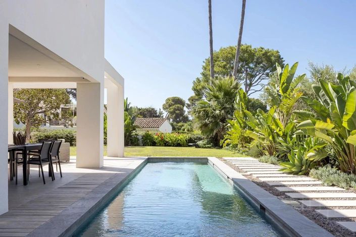 Image No.3-4 Bed House for sale