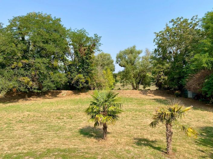 Image No.18-3 Bed House for sale