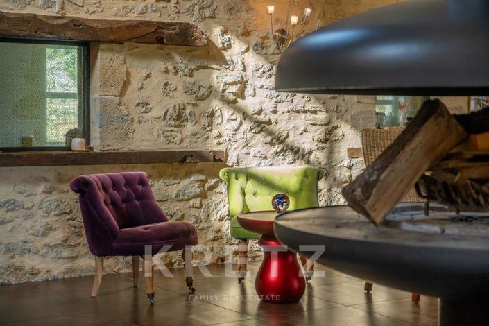 Image No.10-6 Bed House for sale