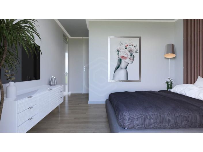 Image No.17-2 Bed Apartment for sale