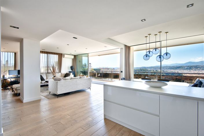 Image No.2-Appartement de 2 chambres à vendre à Nice