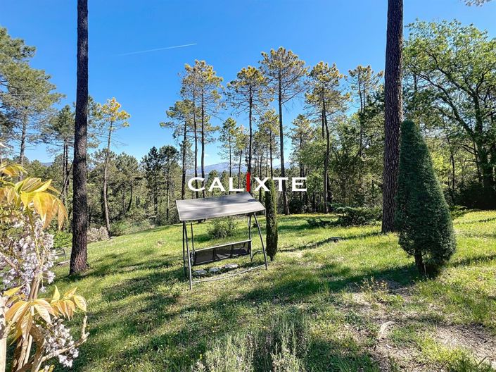 Image No.11-4 Bed Property for sale