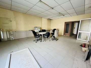 a9y7qab275l1h1vw14