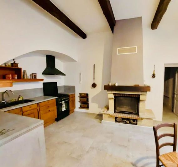 Image No.1-2 Bed House for sale