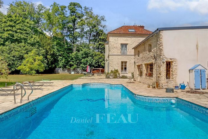 Image No.4-6 Bed House for sale