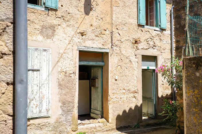 Image No.2-Maison de 2 chambres à vendre à Carcassonne