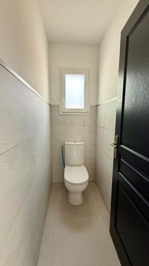 Image No.11-4 Bed House for sale