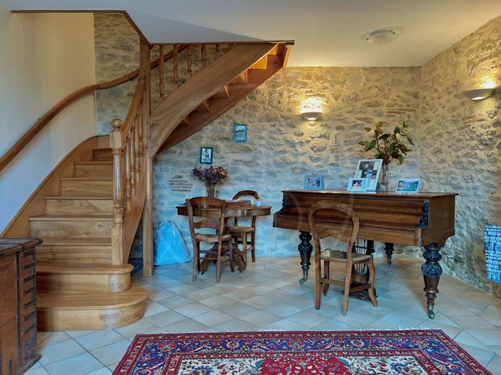 Image No.5-4 Bed House for sale