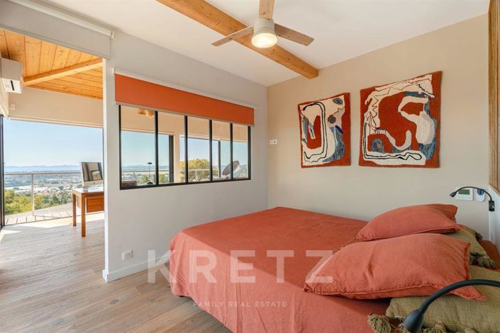 Image No.17-7 Bed House for sale