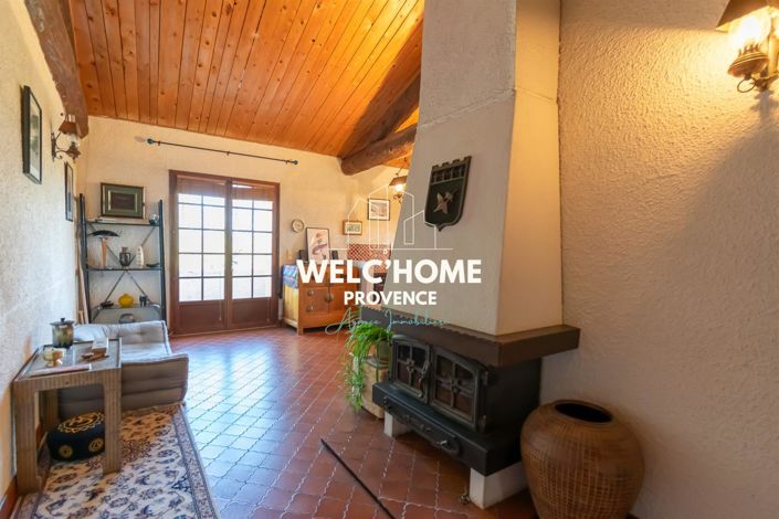 Image No.12-6 Bed House for sale