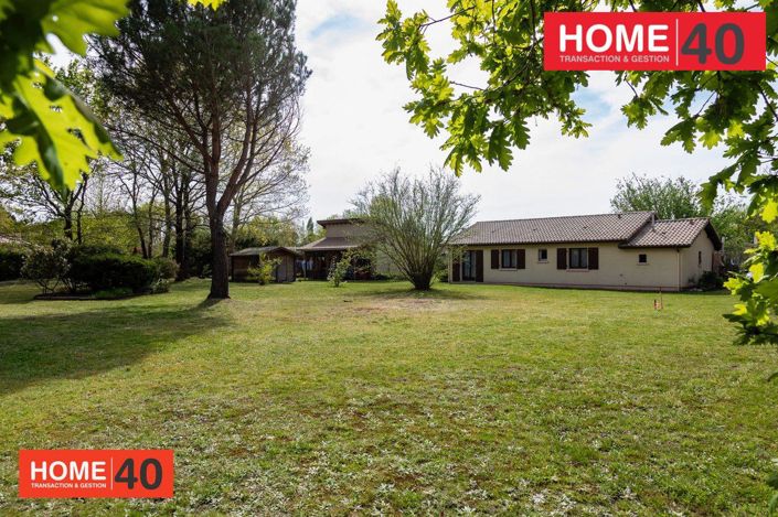 Image No.1-4 Bed House for sale
