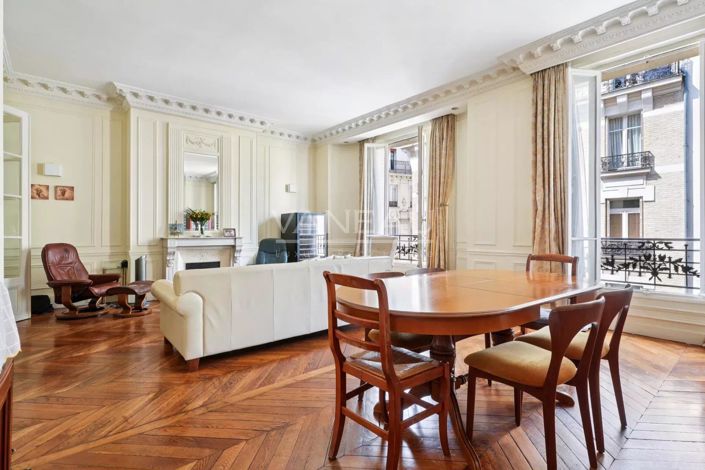 Image No.11-3 Bed Apartment for sale