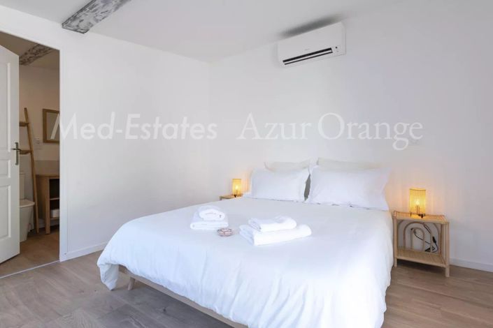 Image No.11-4 Bed House for sale