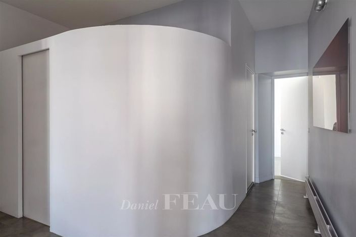 Image No.30-4 Bed Apartment for sale