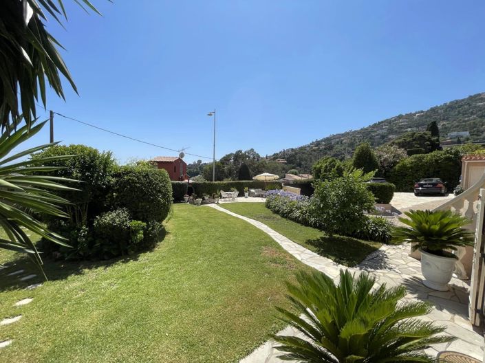 Image No.22-4 Bed House for sale