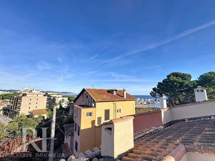 Image No.19-3 Bed Apartment for sale