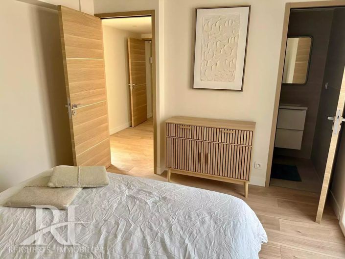 Image No.9-3 Bed Apartment for sale