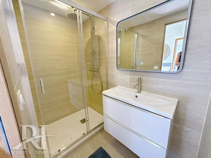 Image No.9-3 Bed Apartment for sale