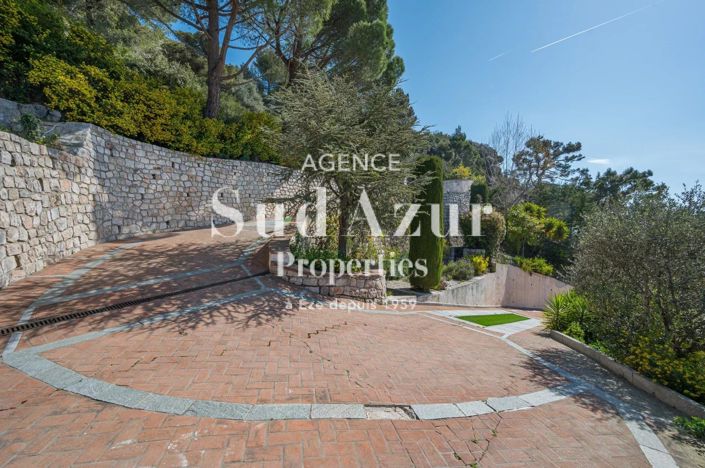 Image No.4-House for sale