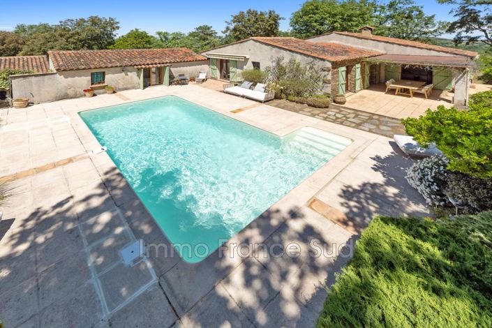 Image No.2-4 Bed House for sale