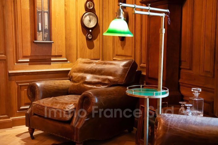 Image No.13-10 Bed House for sale