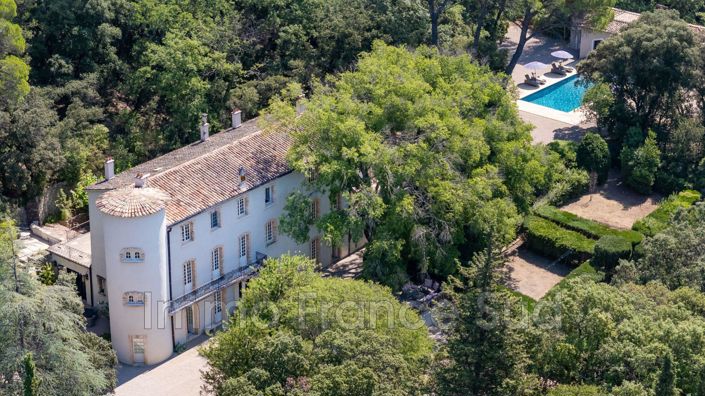 Image No.4-10 Bed House for sale