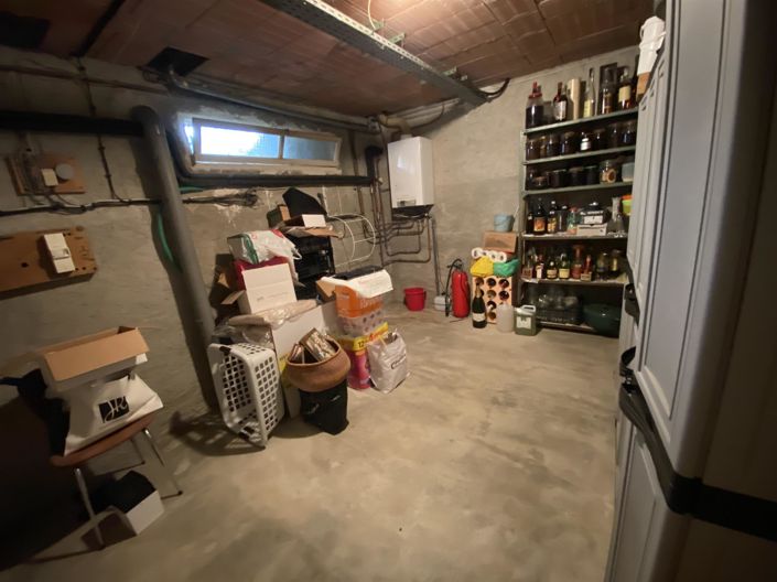 Image No.16-3 Bed House for sale