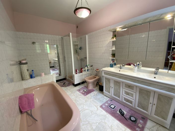 Image No.7-3 Bed House for sale