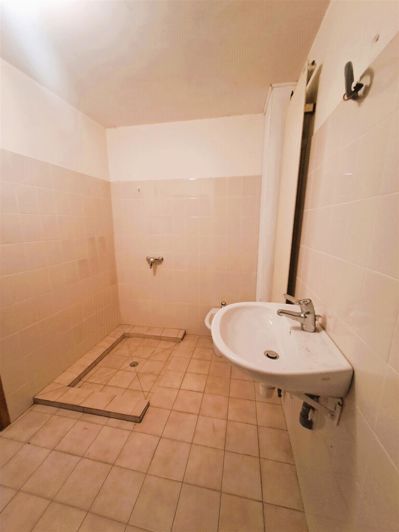 Image No.23-2 Bed House for sale