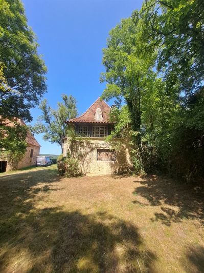 Image No.6-2 Bed House for sale