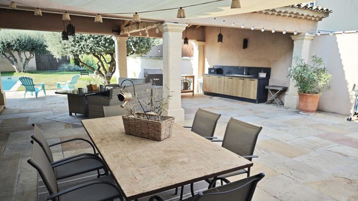 Image No.5-4 Bed House for sale