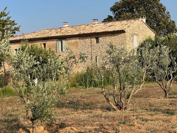 Image No.8-5 Bed House for sale