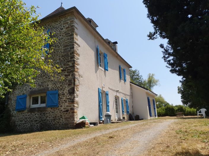 Image No.2-4 Bed House for sale