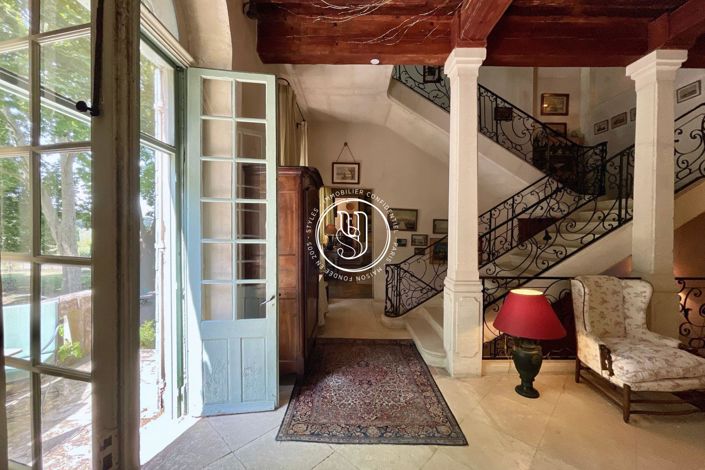 Image No.3-10 Bed House for sale