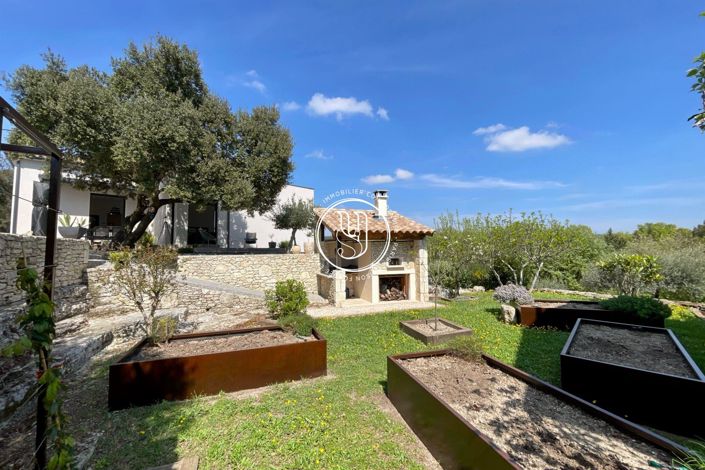 Image No.12-4 Bed House for sale