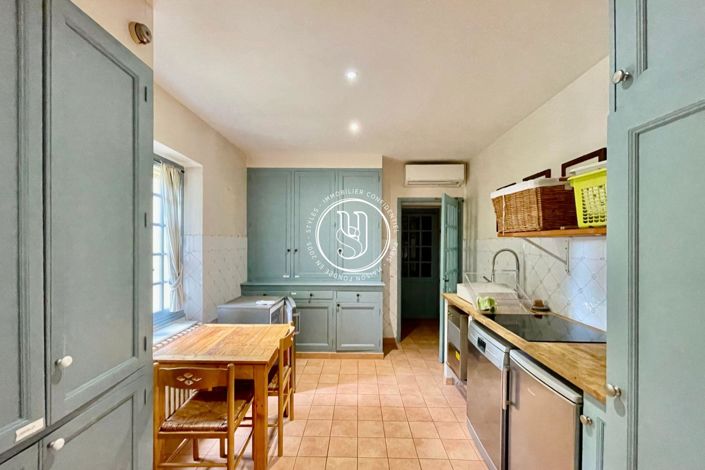 Image No.16-7 Bed House for sale