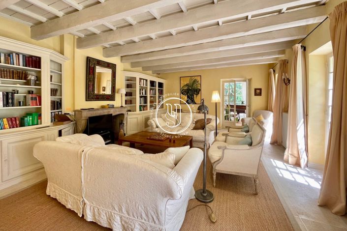 Image No.4-7 Bed House for sale